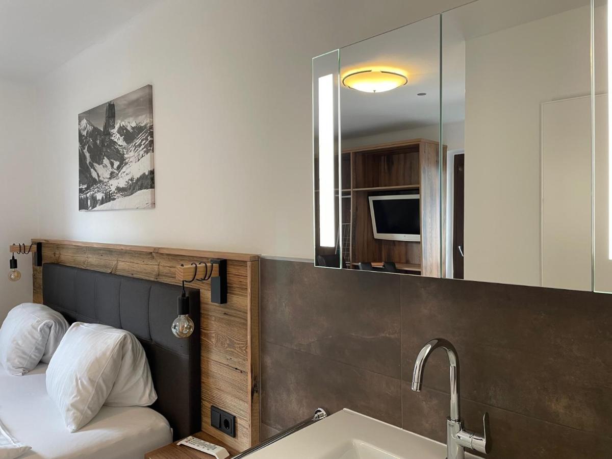Haus Willibald Apartment Saalbach-Hinterglemm Exterior photo