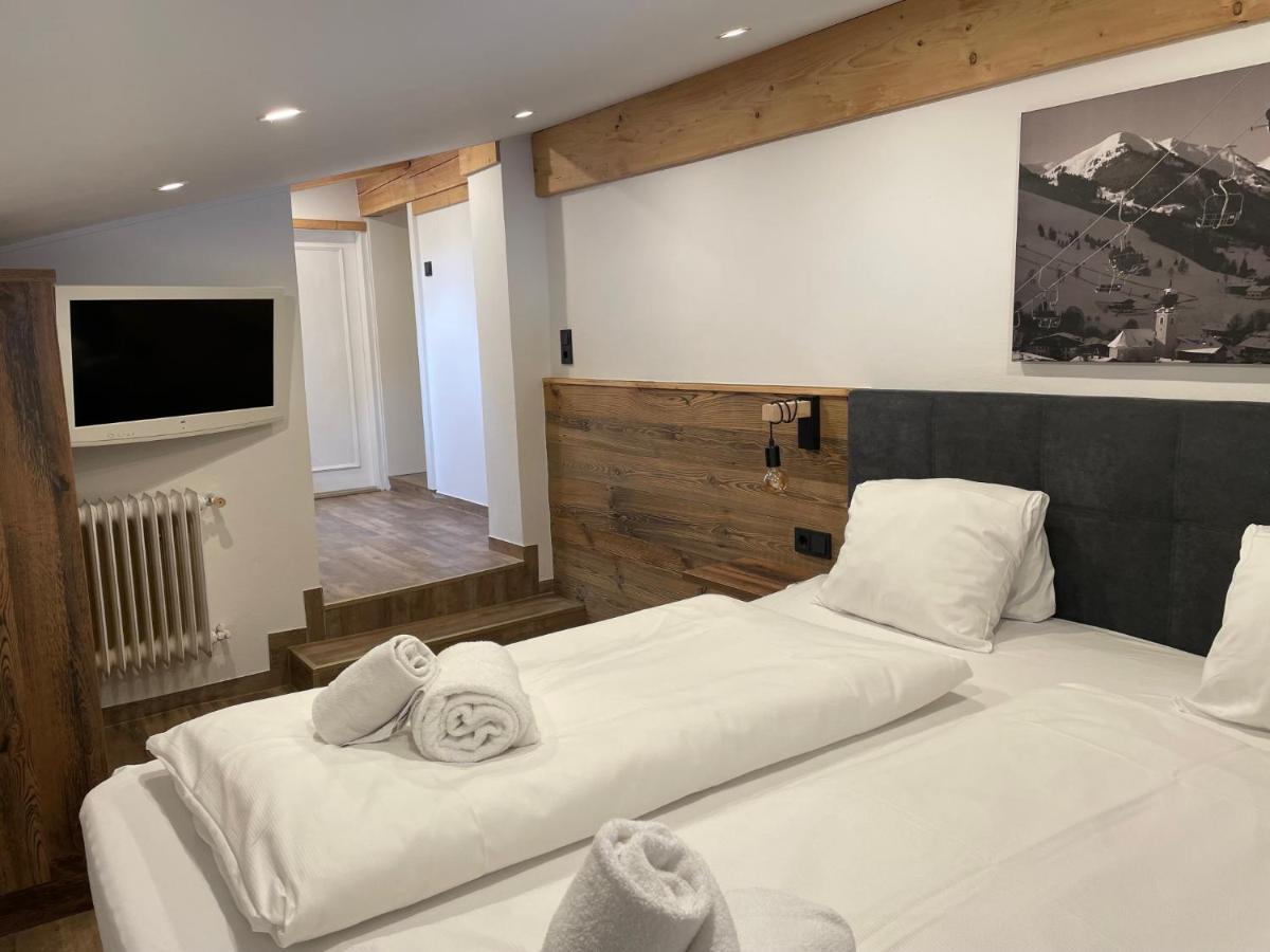 Haus Willibald Apartment Saalbach-Hinterglemm Exterior photo