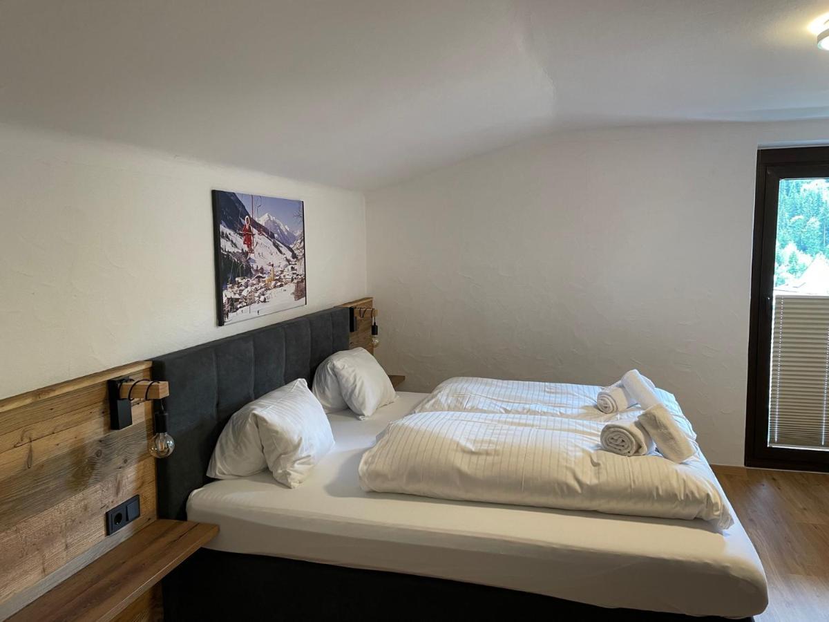 Haus Willibald Apartment Saalbach-Hinterglemm Exterior photo