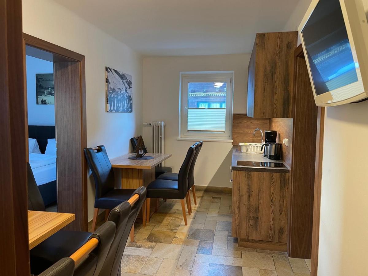 Haus Willibald Apartment Saalbach-Hinterglemm Exterior photo